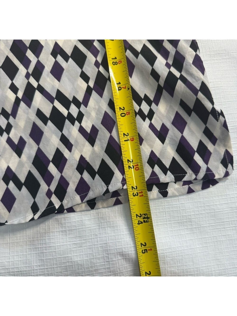 Vintage Silk Purple and White Geometric Women's Button Down Shirt Small - Picture 7 of 9